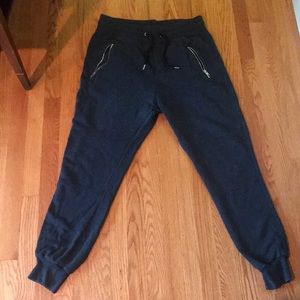 H&m joggers with zip pockets